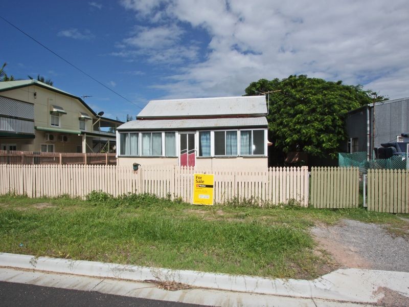 21 Perkins Street, South Townsville QLD 4810
