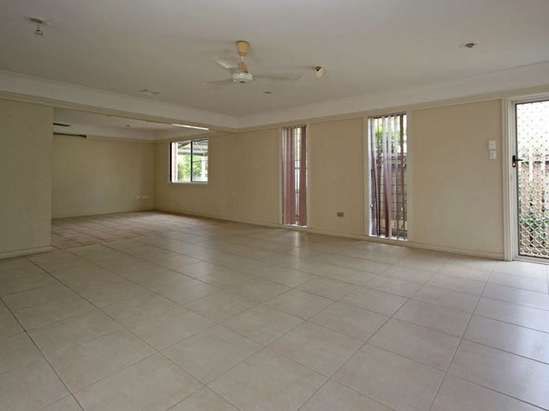 9 Kentucky Court, Kirwan QLD 4817