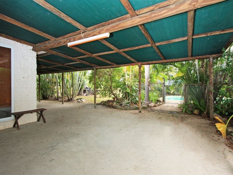 27 Endeavour Road, Bluewater QLD 4818