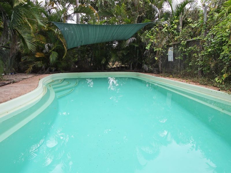 27 Endeavour Road, Bluewater QLD 4818