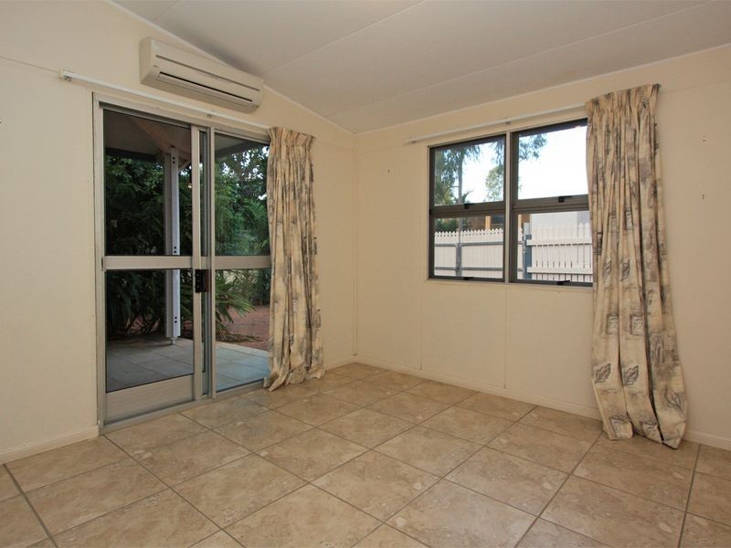 15 Balsam Street, Bushland Beach QLD 4818