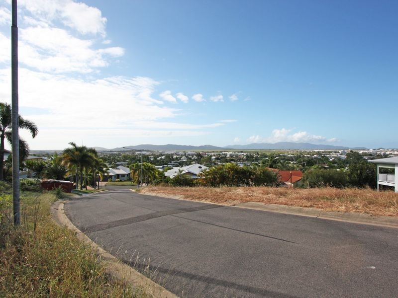 9 Tableland Terrace, Mount Louisa QLD 4814