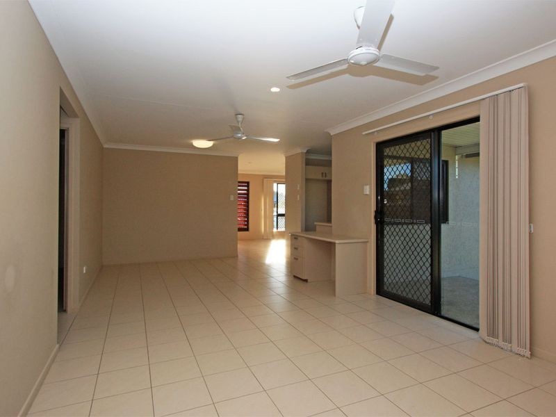 7 Limerick Way, Burdell QLD 4818