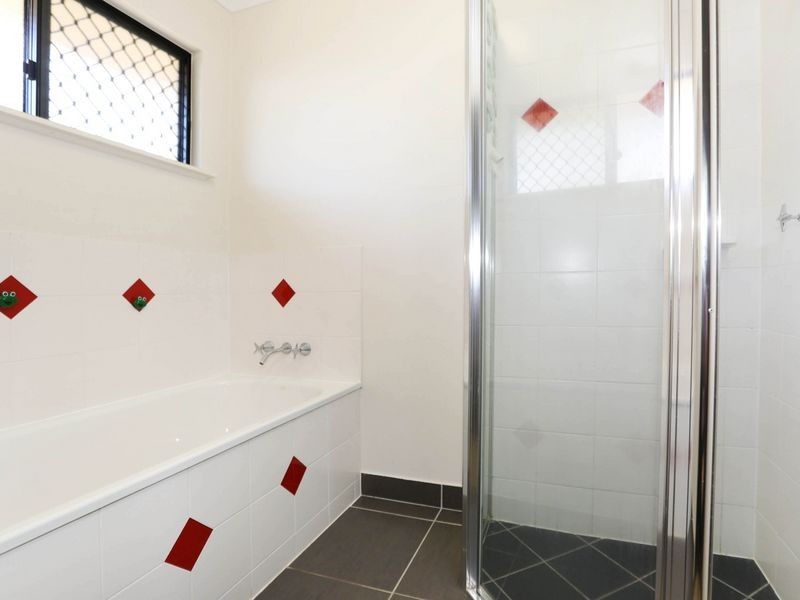 5 Blue Wren Drive, Kelso QLD 4815