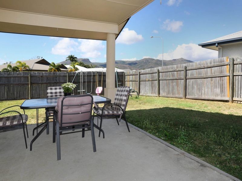 5 Blue Wren Drive, Kelso QLD 4815