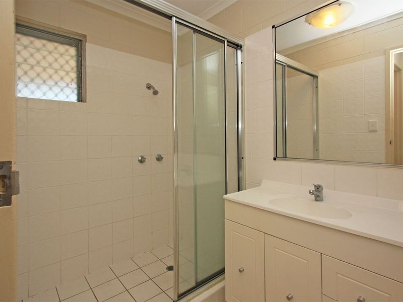 4/31 Harold Street, West End QLD 4810