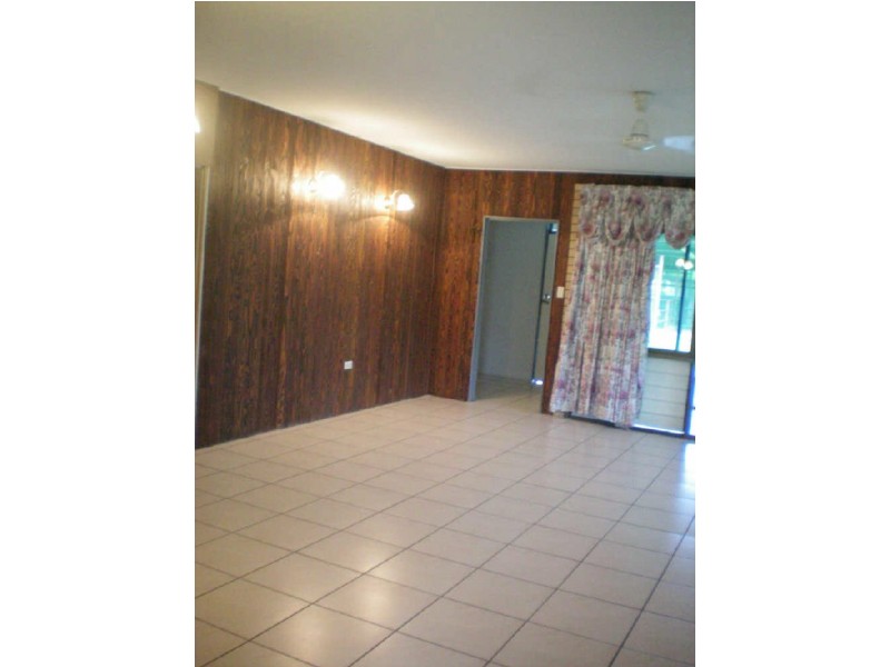 19 Watt Street, Wulguru QLD 4811