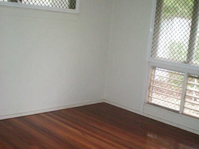 16 Garner Road, Kirwan QLD 4817