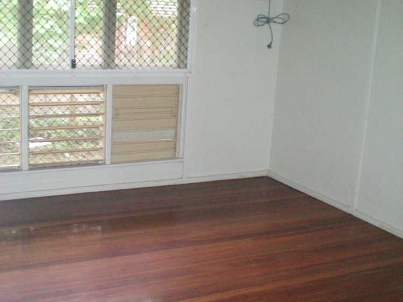 16 Garner Road, Kirwan QLD 4817