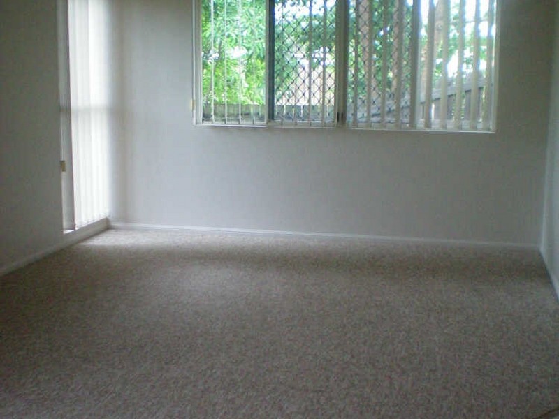 1 Koala Court, Kelso QLD 4815