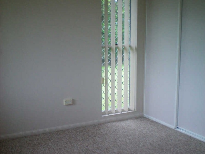 1 Koala Court, Kelso QLD 4815