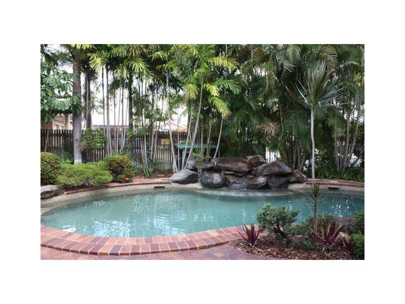 4 Feather Court ***, Kirwan QLD 4817
