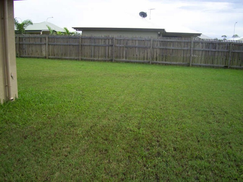 42 Gatwick Street, Burdell QLD 4818