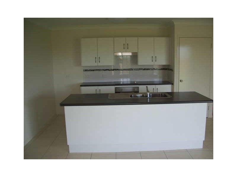 90 Kalynda Chase ***, Bohle Plains QLD 4817