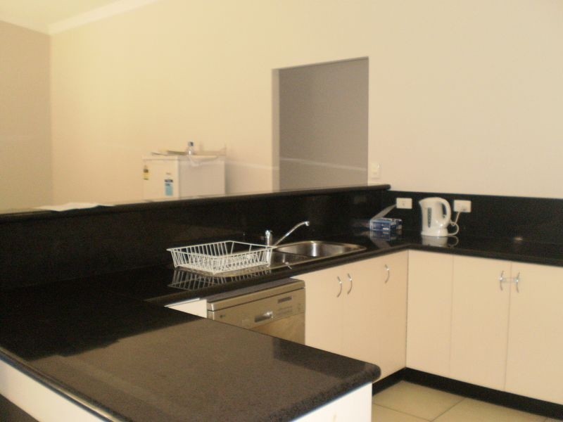 53 Warbler Crescent ***, Douglas VIC 3401