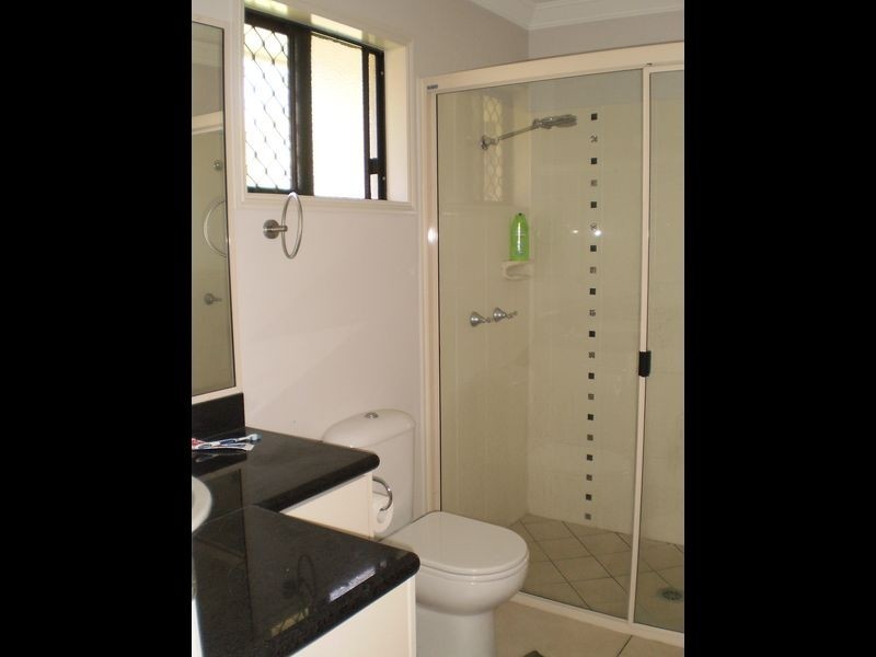 53 Warbler Crescent ***, Douglas VIC 3401