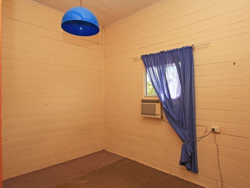 11 Norris Street, Hermit Park QLD 4812