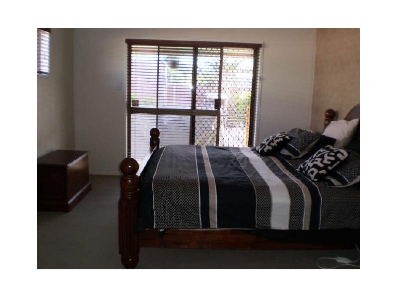 20 Corveth Street ***, Kirwan QLD 4817