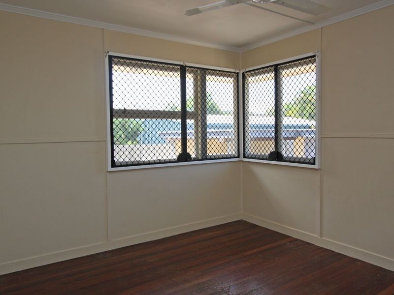 52 Lockheed Street, Garbutt QLD 4814