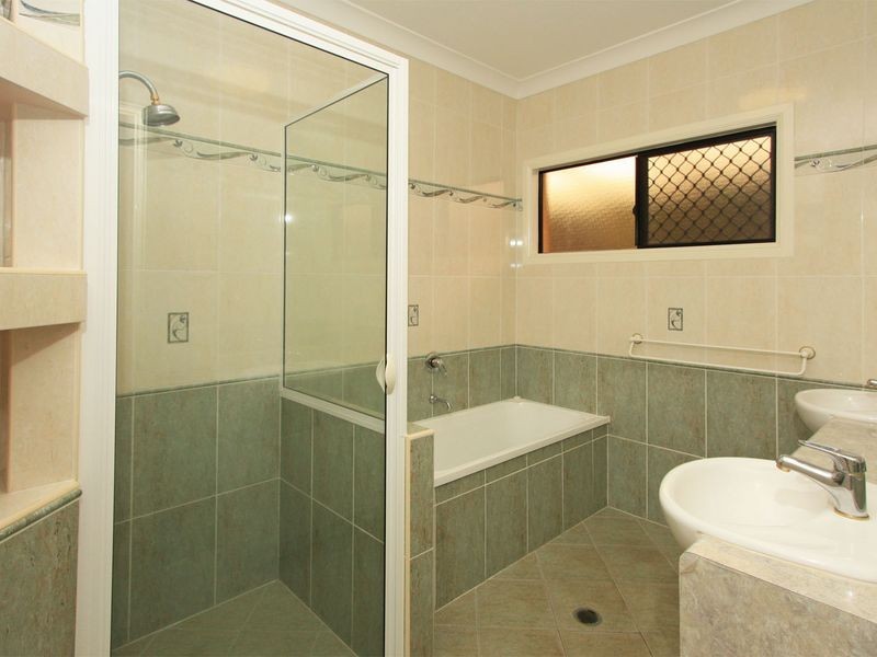 2 Kwila Crescent, Douglas QLD 4814