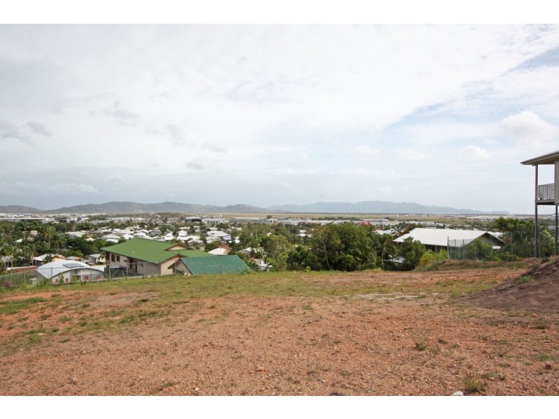 4 Kallanda Street, Mount Louisa QLD 4814