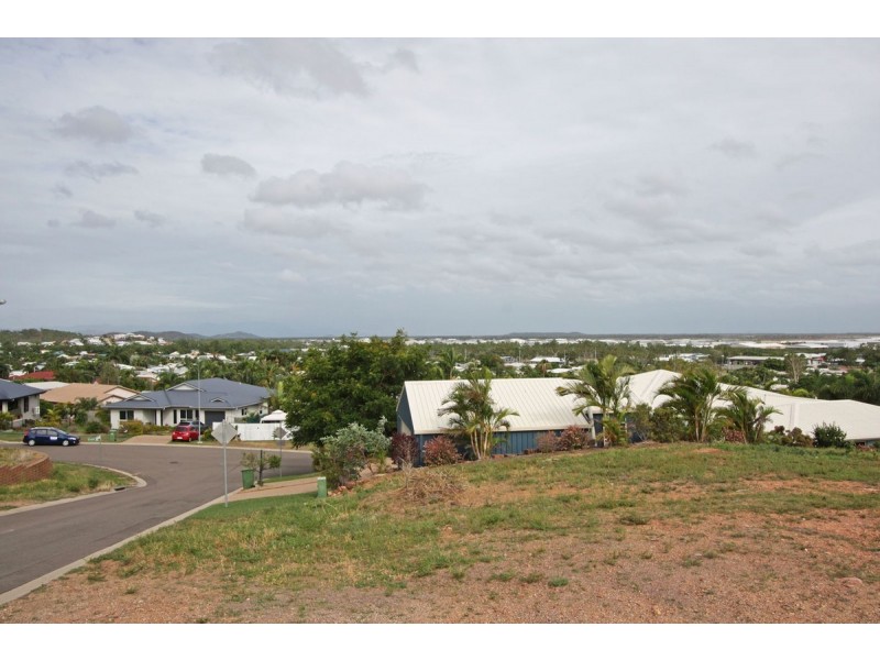 4 Kallanda Street, Mount Louisa QLD 4814