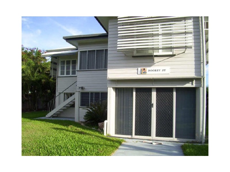 18 Doorey Street ***, West End QLD 4810