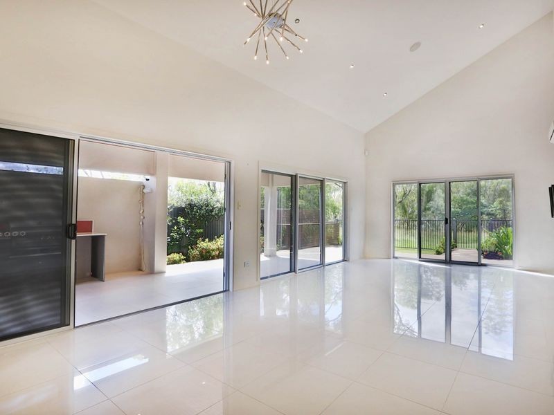 8 Inlet Retreat, Douglas QLD 4814