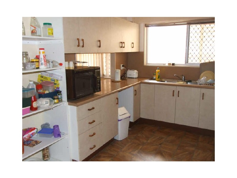 7 De Courcey Street ***, Mundingburra QLD 4812