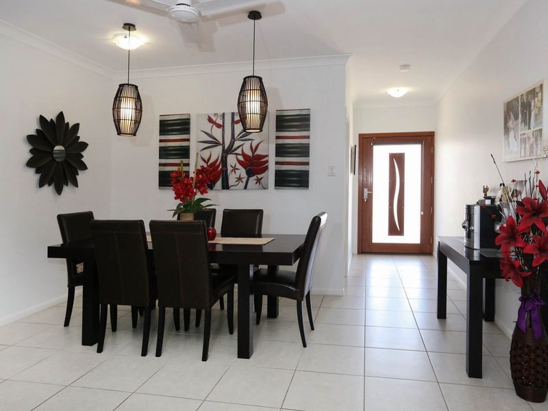 19 Browning Street, Mount Louisa QLD 4814