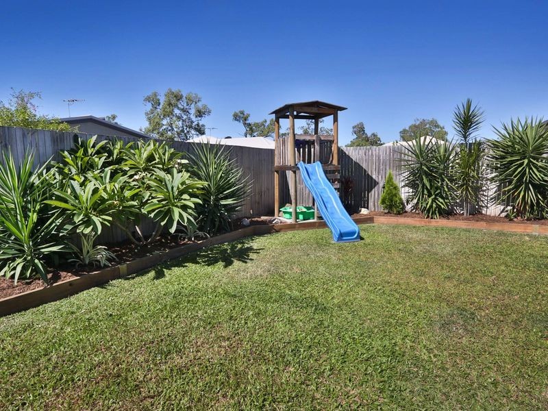 19 Browning Street, Mount Louisa QLD 4814