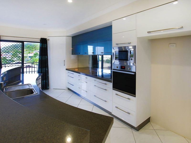 19 Kosciusko Way, Mount Louisa QLD 4814