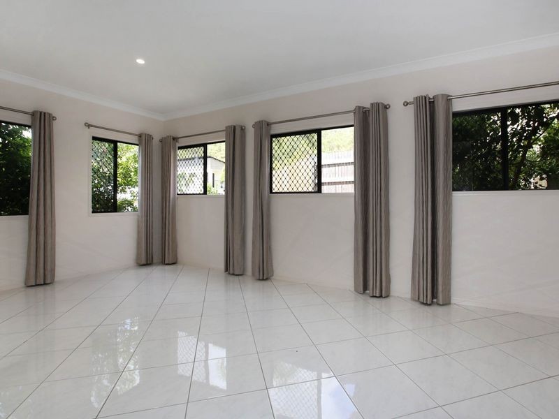 19 Kosciusko Way, Mount Louisa QLD 4814