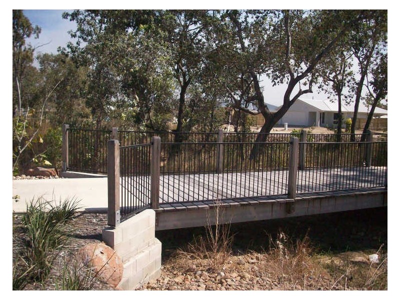 Mount Louisa QLD 4814