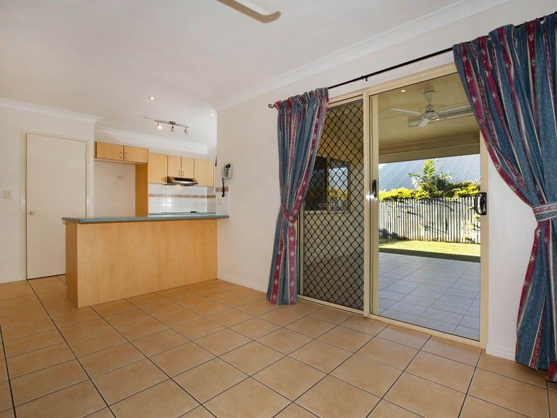 6 Timbury Way, Mount Louisa QLD 4814