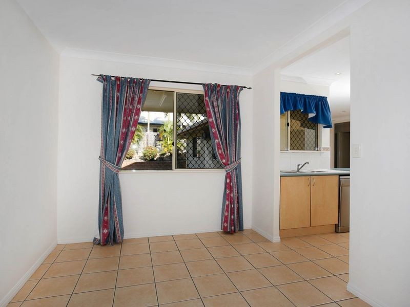 6 Timbury Way, Mount Louisa QLD 4814