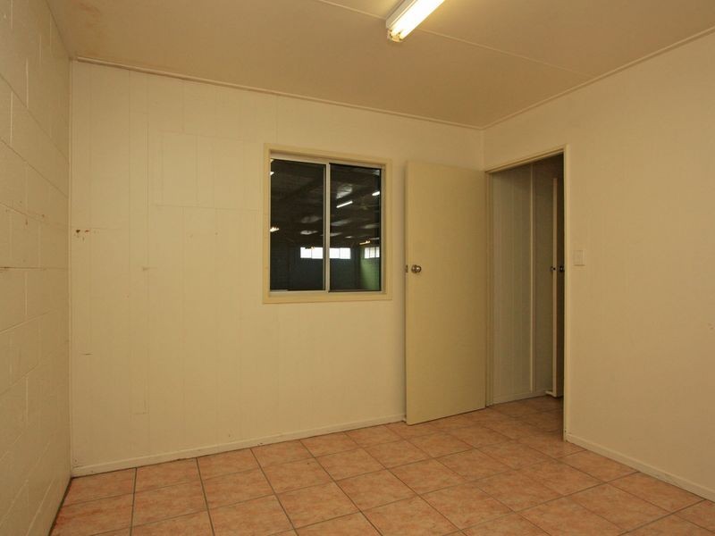 20c Yeatman Street, Hyde Park QLD 4812