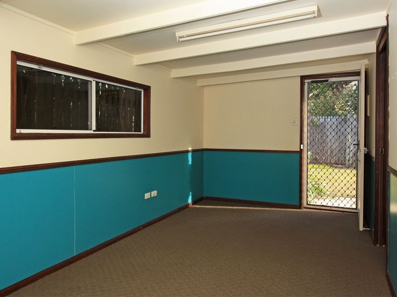8 Charles Street, Aitkenvale QLD 4814