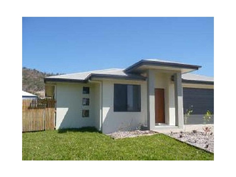 15 Tahlia Circuit ***, Mount Louisa QLD 4814