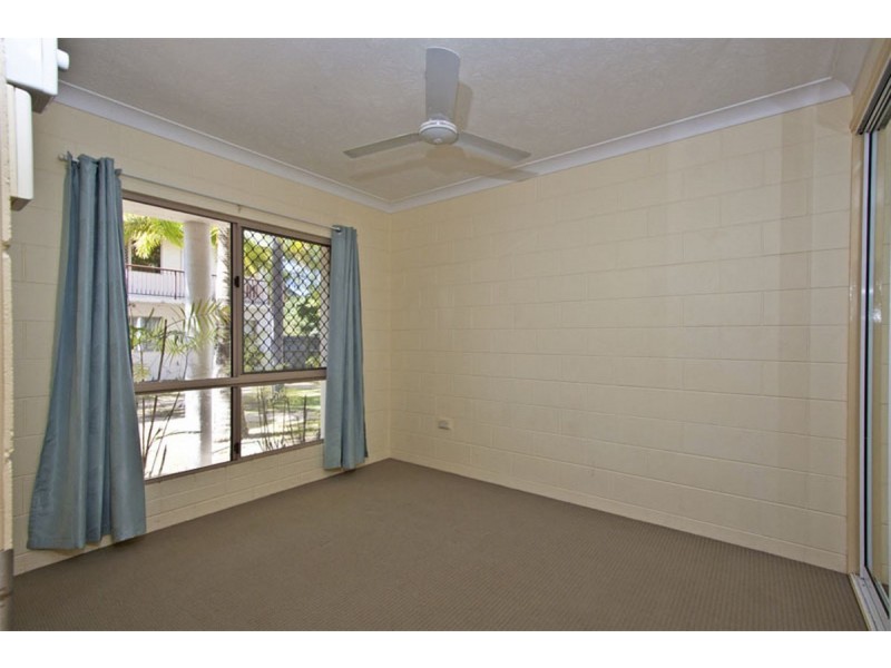 11/133-137 Ireland Street, Oonoonba QLD 4811