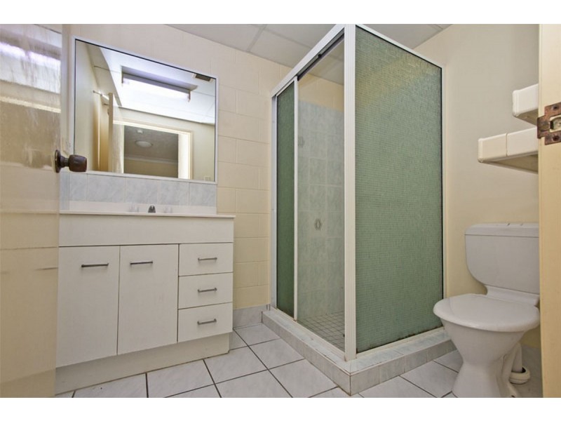 11/133-137 Ireland Street, Oonoonba QLD 4811