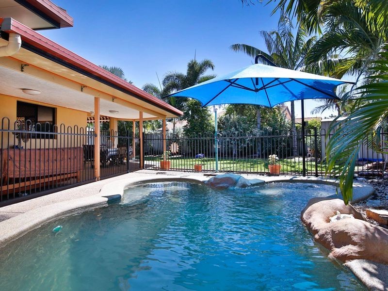 12 Riovista Way, Kirwan QLD 4817