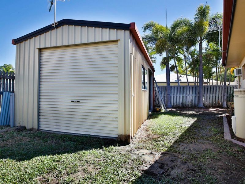 12 Riovista Way, Kirwan QLD 4817