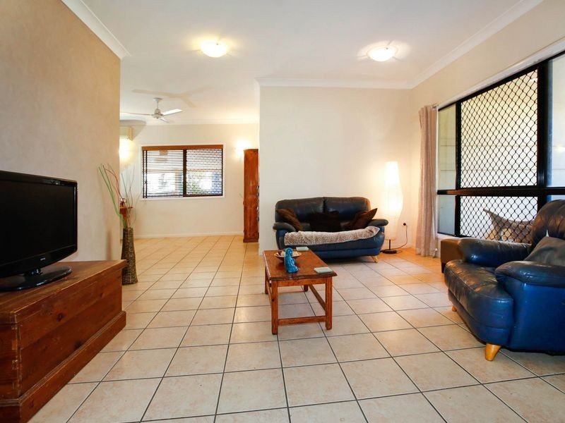 12 Riovista Way, Kirwan QLD 4817