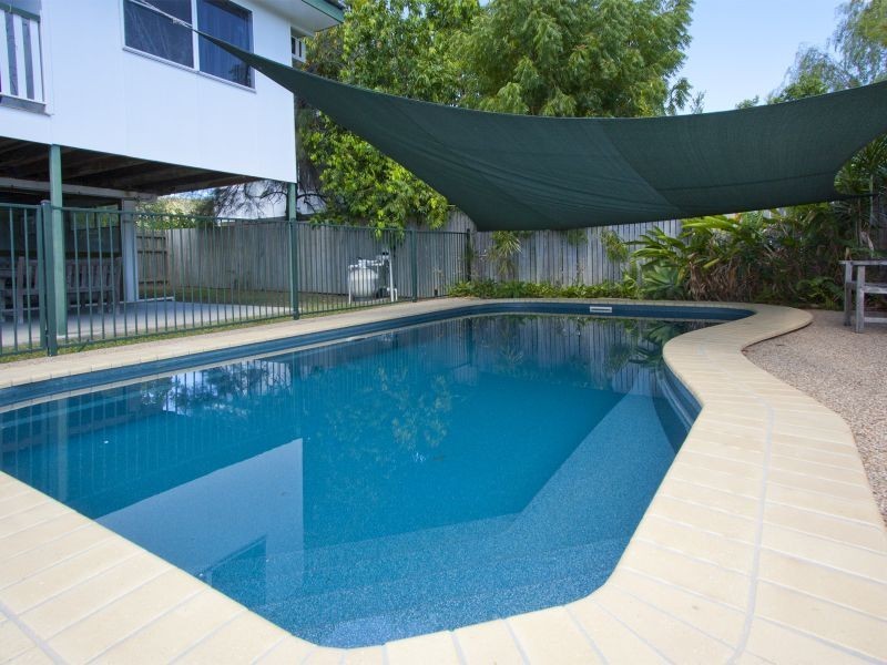 9 Macfarlane Street, Wulguru QLD 4811