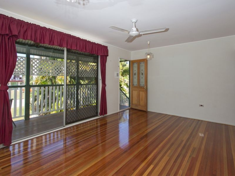 9 Macfarlane Street, Wulguru QLD 4811