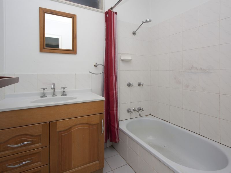 9 Macfarlane Street, Wulguru QLD 4811