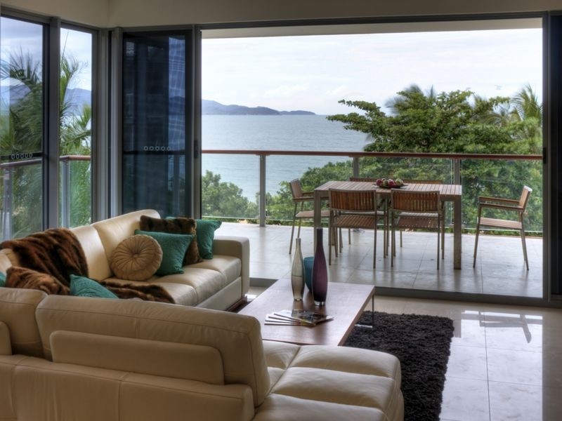 2/106 The Strand ***, Townsville QLD 4810