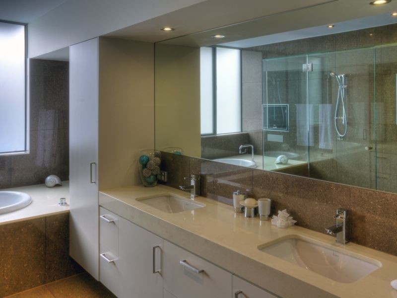 2/106 The Strand, North Ward QLD 4810