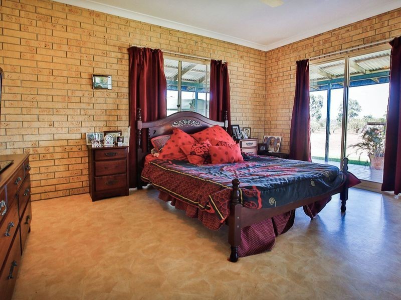 11 Allendale Drive, Alligator Creek QLD 4816